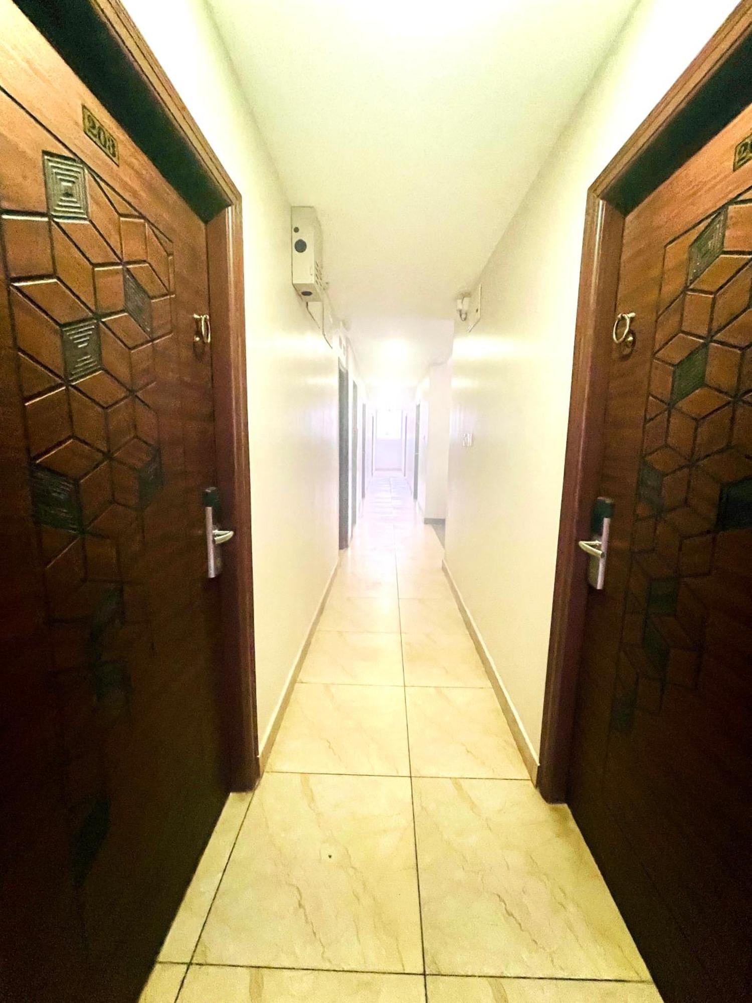 Aura By Agira Hotels Yelahanka 외부 사진
